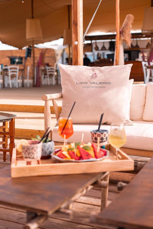 Valerio Resort Beach Club Margherita Di Savoia Exterior foto